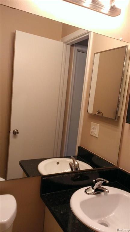 41685 BEDFORD Drive, Canton, MI 48187 — Photo 7