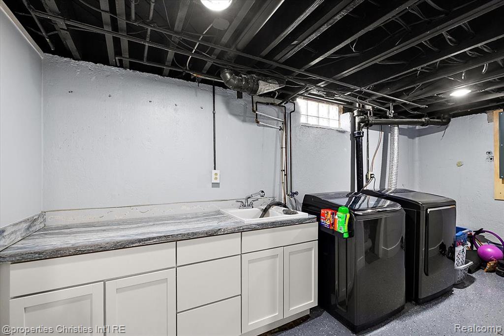 816 W Baker Avenue, Clawson, MI — Photo 50