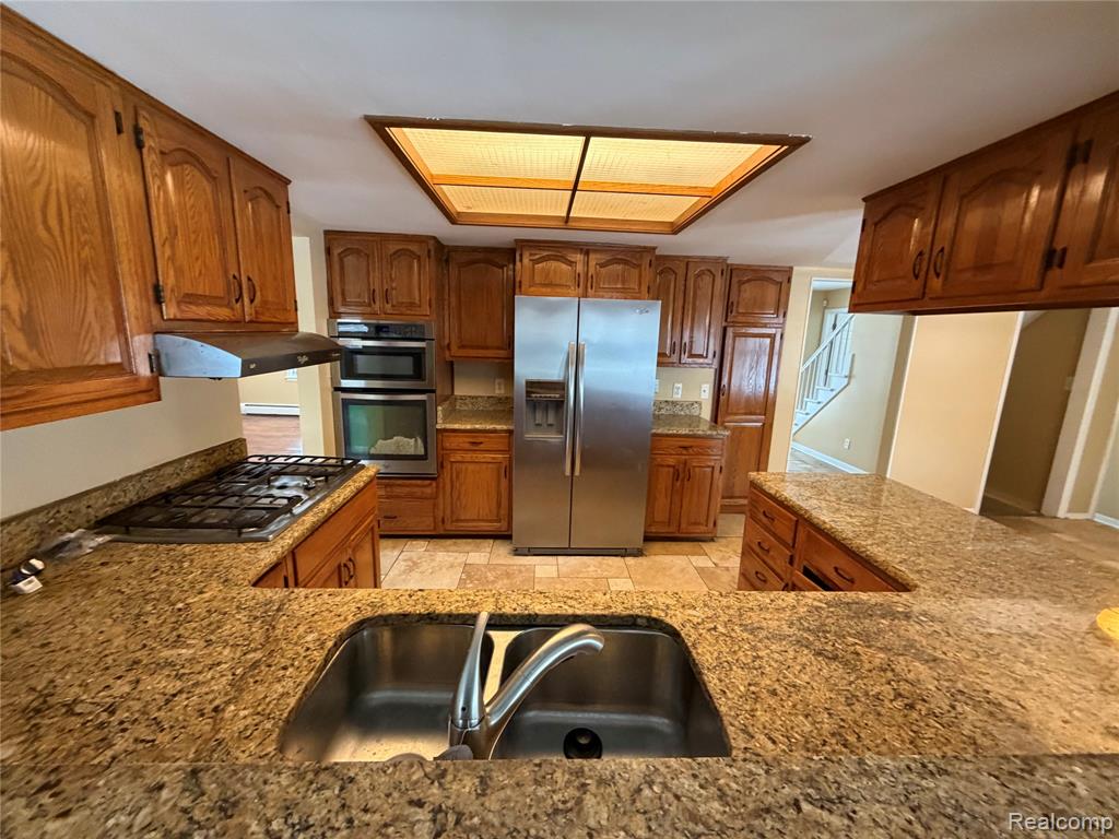 45669 Harmony Lane, Belleville, MI 48111 — Photo 6