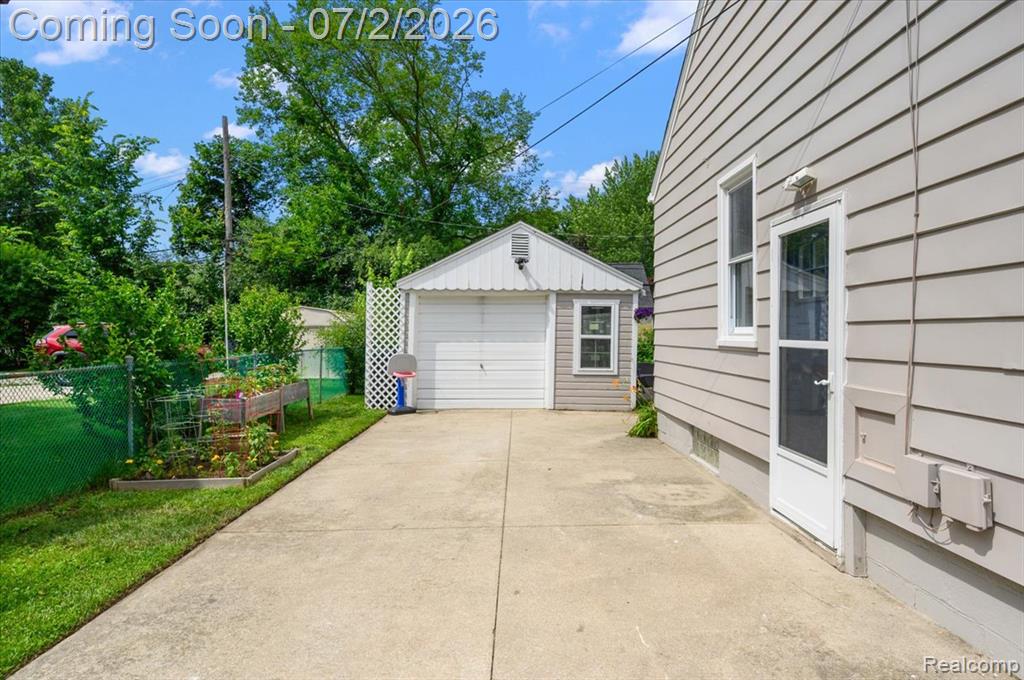 1706 Princeton Road, Berkley, MI 48072 — Photo 44