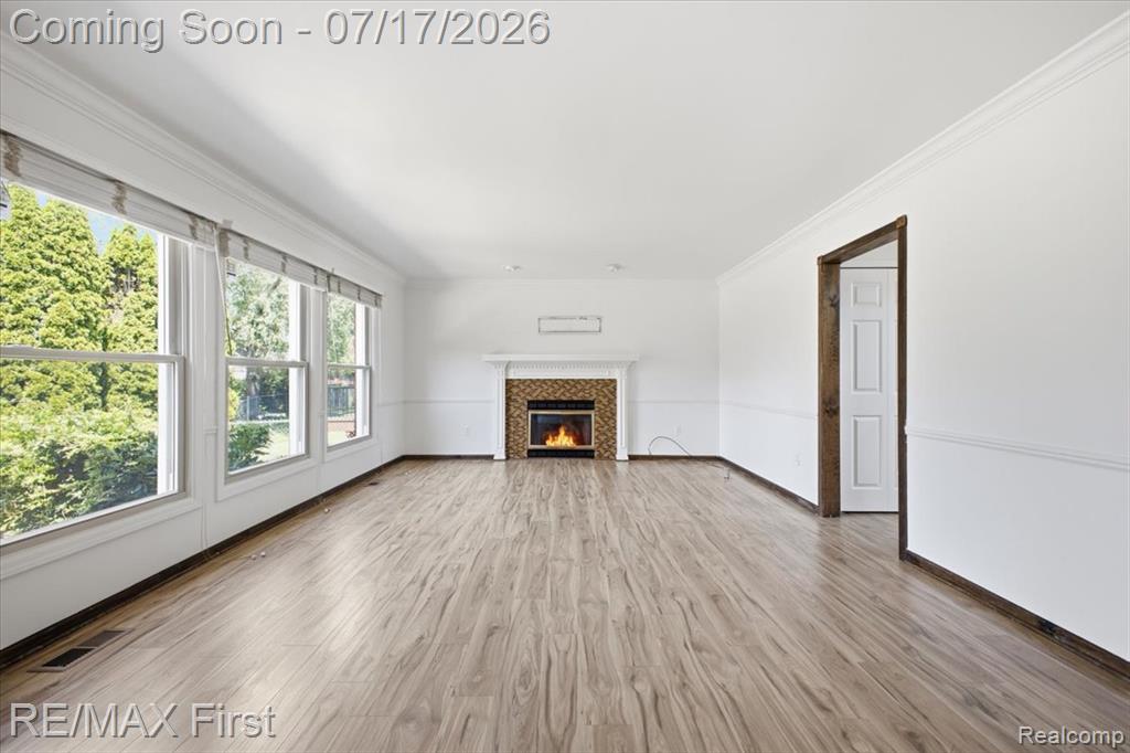 50443 Middle River Drive, Macomb, MI 48044 — Photo 13
