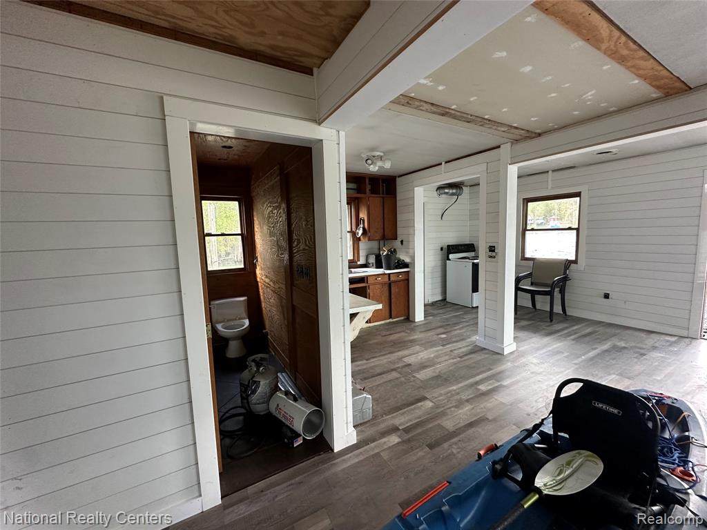 12063 Kirby Lane, South Lyon, MI 48178 — Photo 13