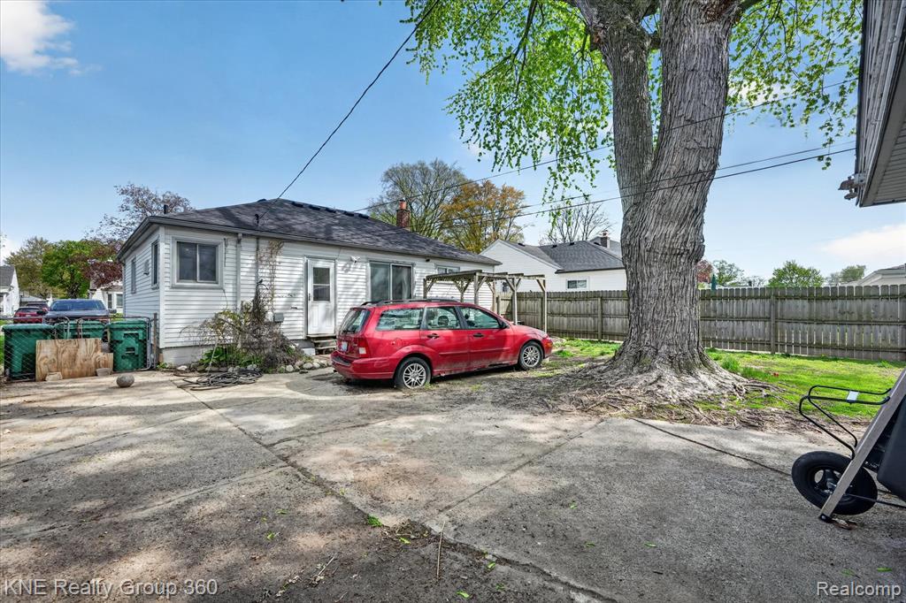 31325 Sheridan Street, Garden City, MI — Photo 33