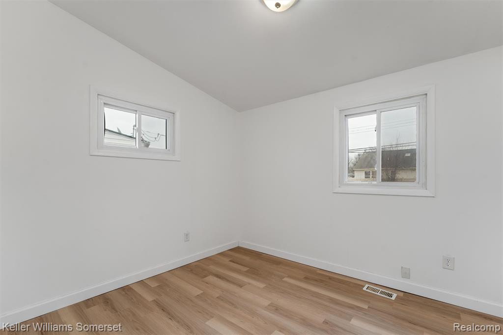 29015 York Street, Inkster, MI 48141 — Photo 15