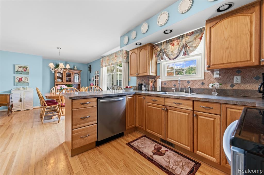 2209 Berville Road, Allenton, MI 48002 — Photo 10