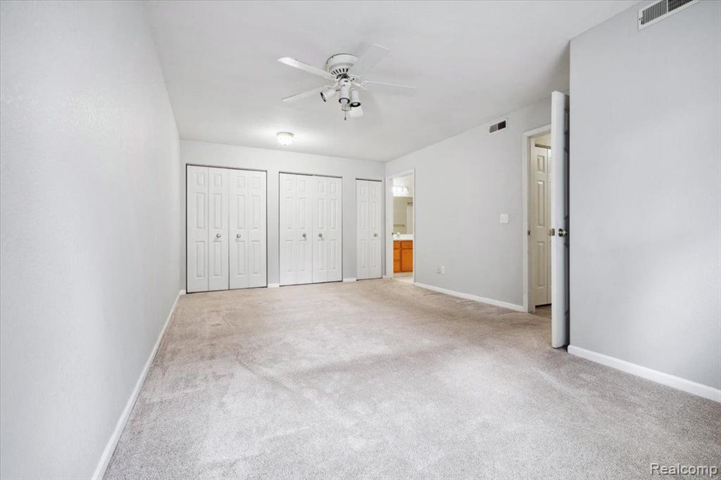 1137 CURZON Court, 101, Howell, MI 48843 — Photo 19