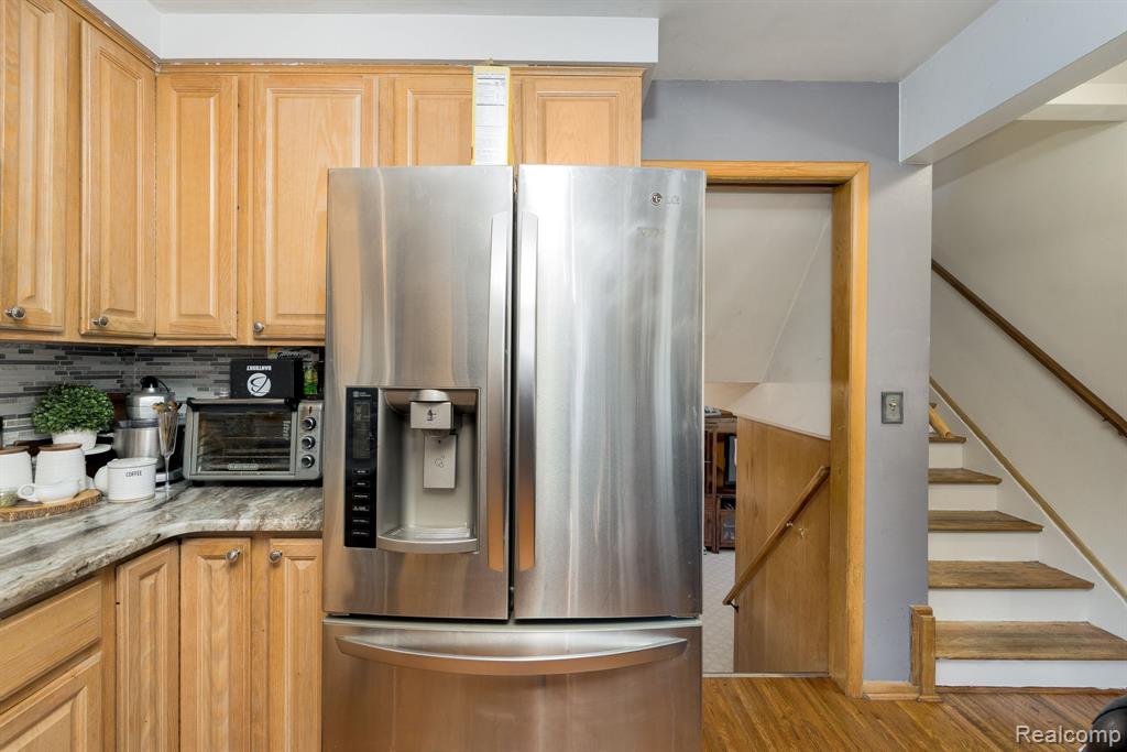 392 Cambridge Drive, Mount Clemens, MI 48043 — Photo 22