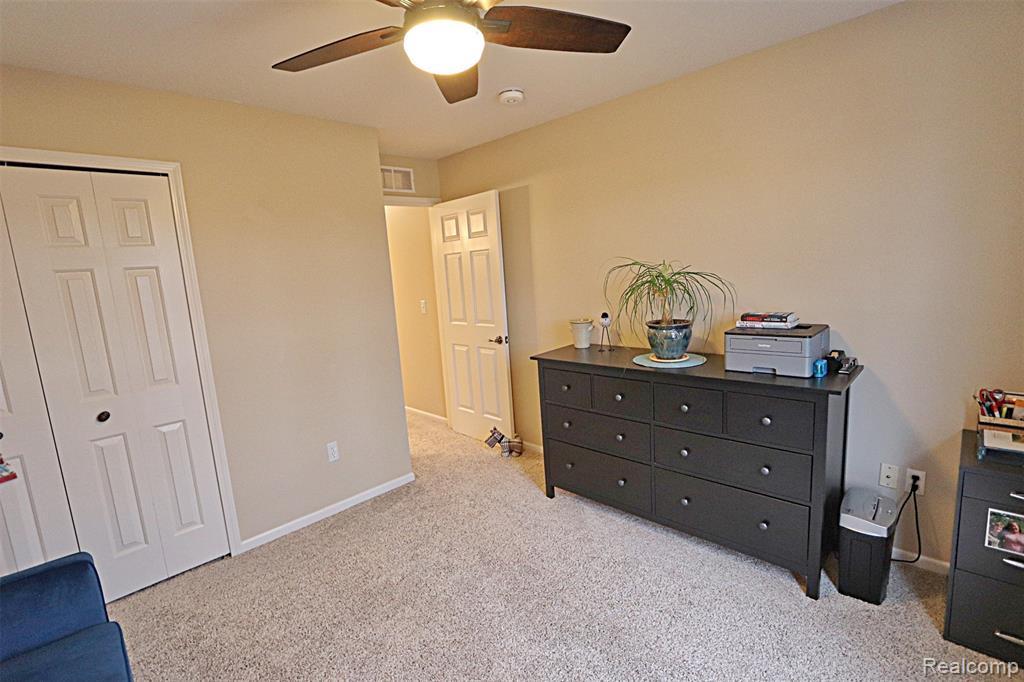10139 Ridge Run Street, 9, Howell, MI 48855 — Photo 30