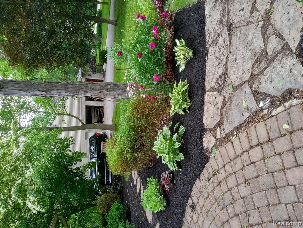 5180 Glenway Drive, Brighton, MI 48116 — Photo 53