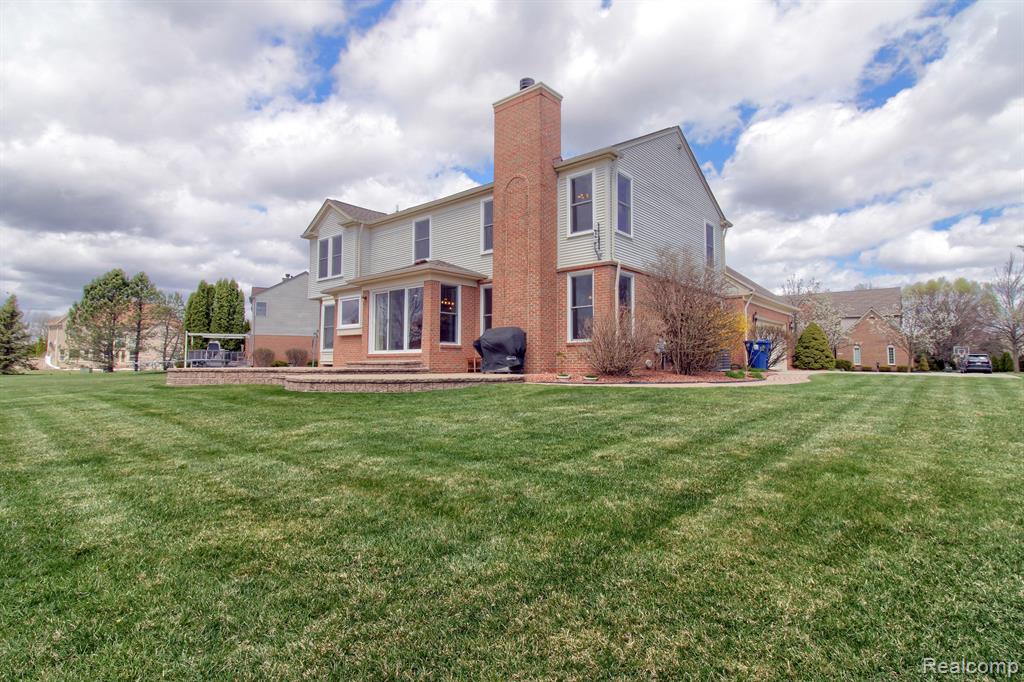 47495 PARKGATE, Canton, MI 48188 — Photo 36