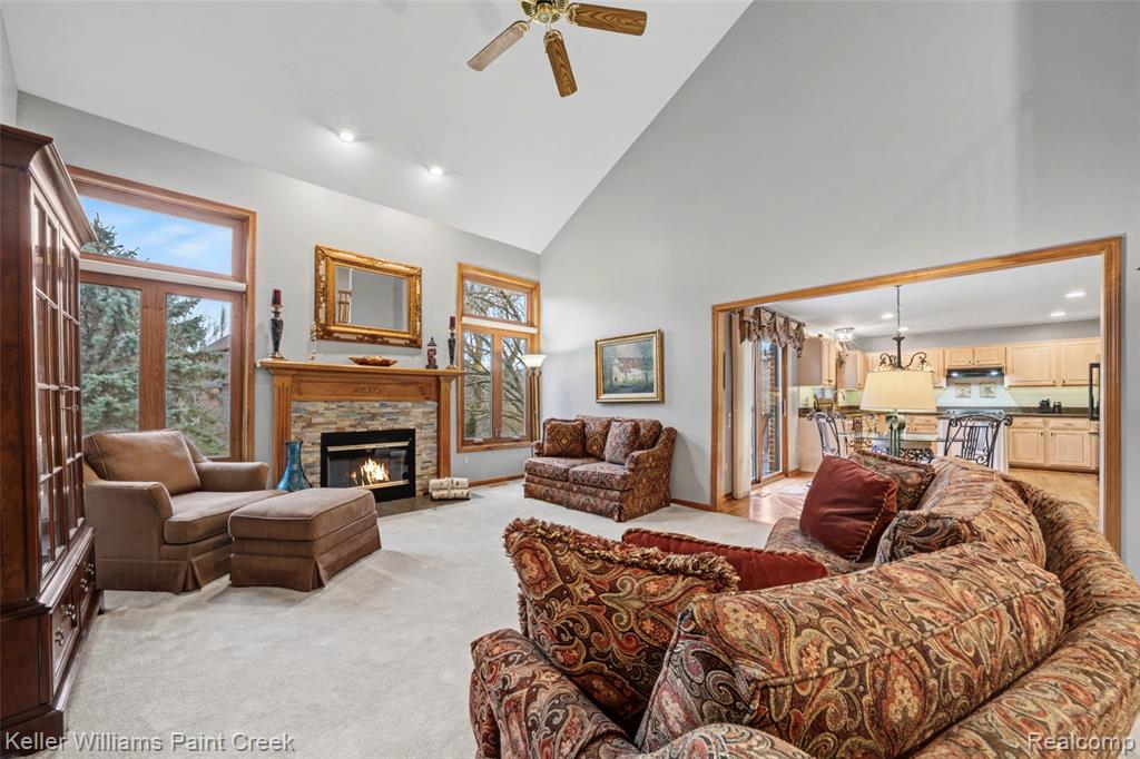 247 Glenmoor Drive S, Rochester, MI 48307 — Photo 22
