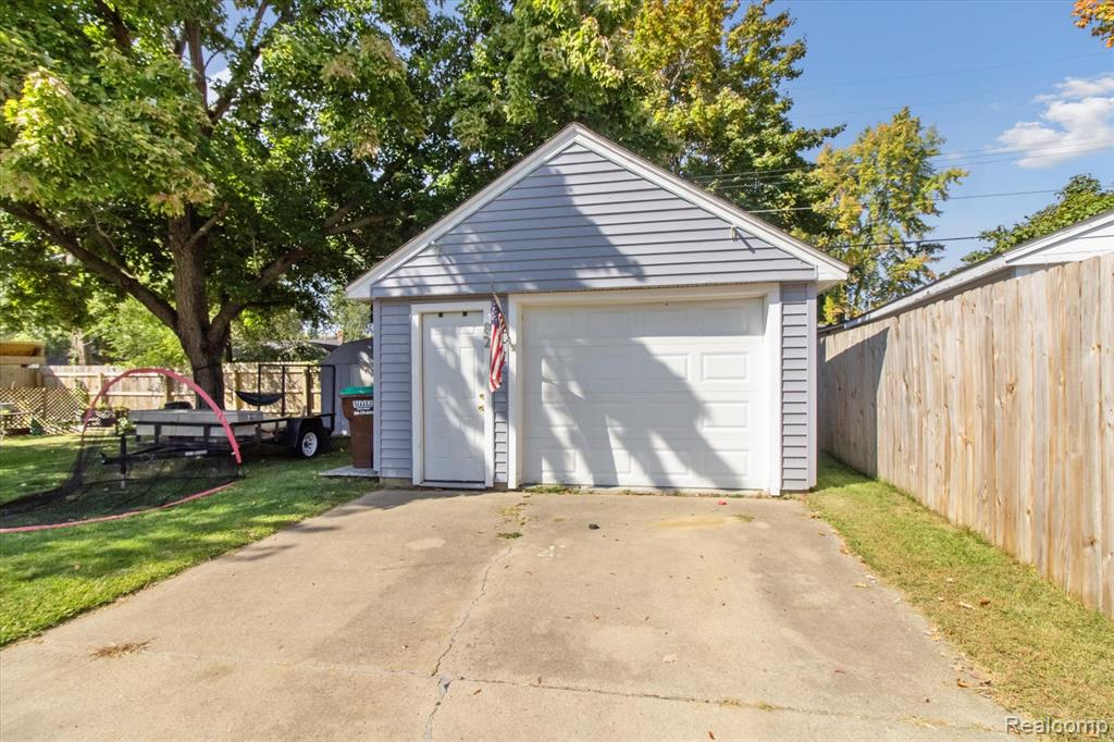 82 Saint Louis Street, Milan, MI 48160 — Photo 29