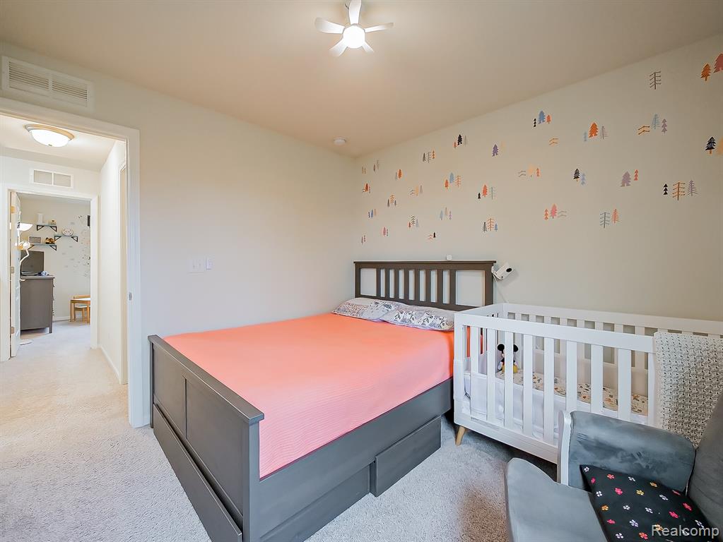 8640 Quincy Drive, Westland, MI — Photo 15