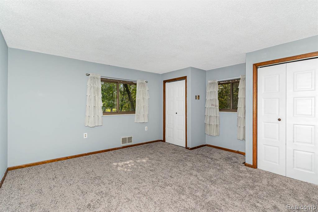 5430 Tittabawassee Road, Saginaw, MI 48604 — Photo 8