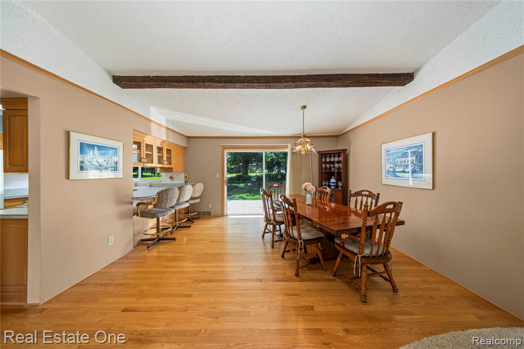 7400 Biscayne Avenue, White Lake, MI 48383 — Photo 7