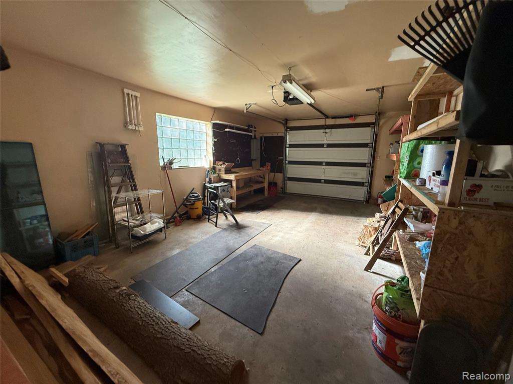 4204 Weston Drive, Burton, MI 48509 — Photo 18