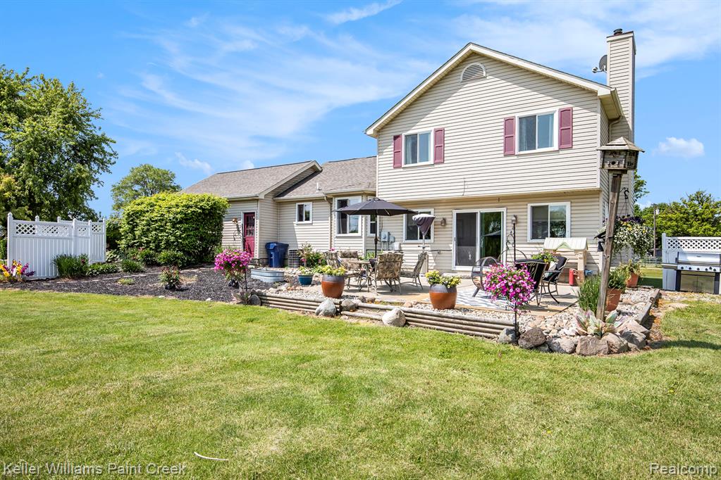 3993 Single Tree Circle, Dryden, MI 48428 — Photo 23