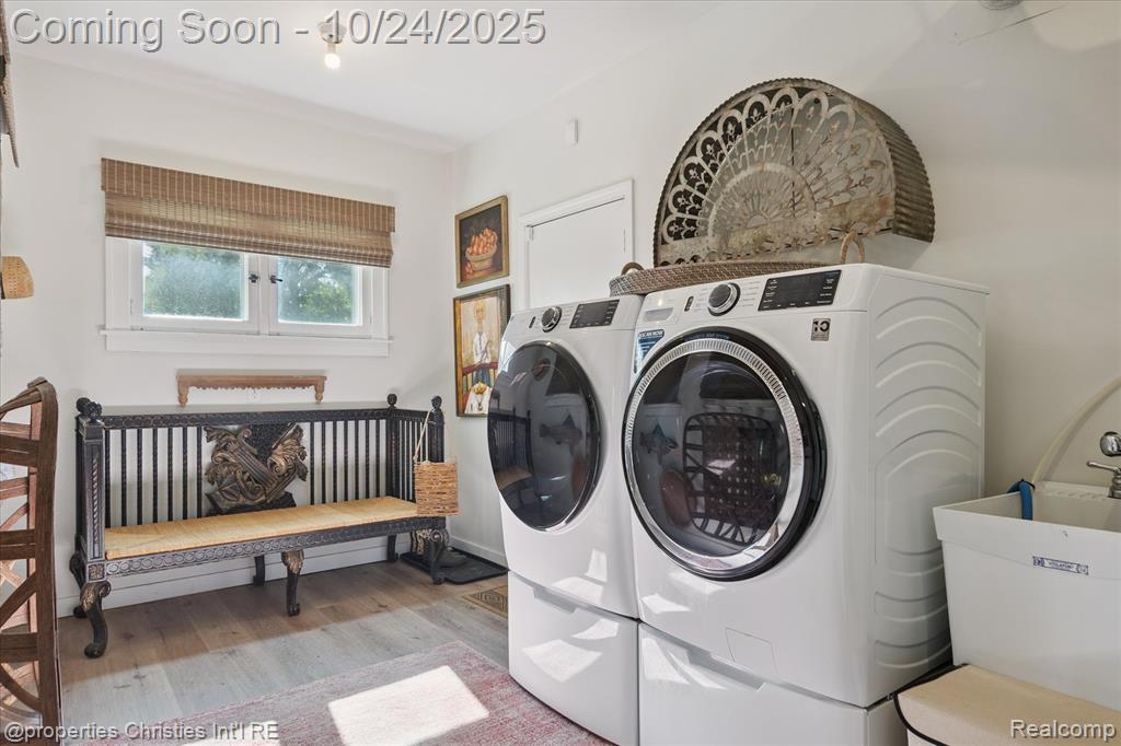 4066 Green Lake Road, West Bloomfield, MI 48324 — Photo 31