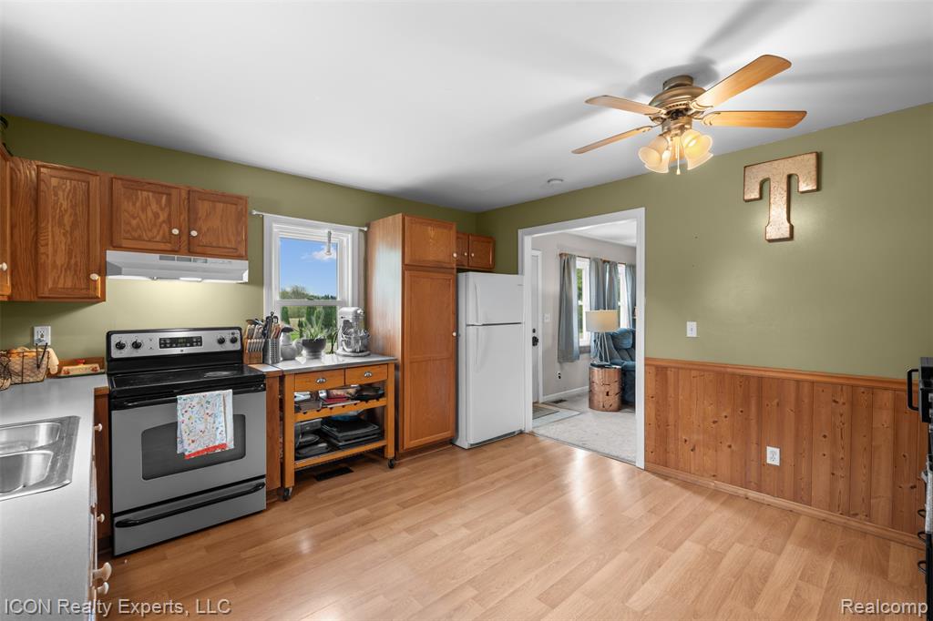 6093 Old State Road, North Branch, MI 48461 — Photo 14
