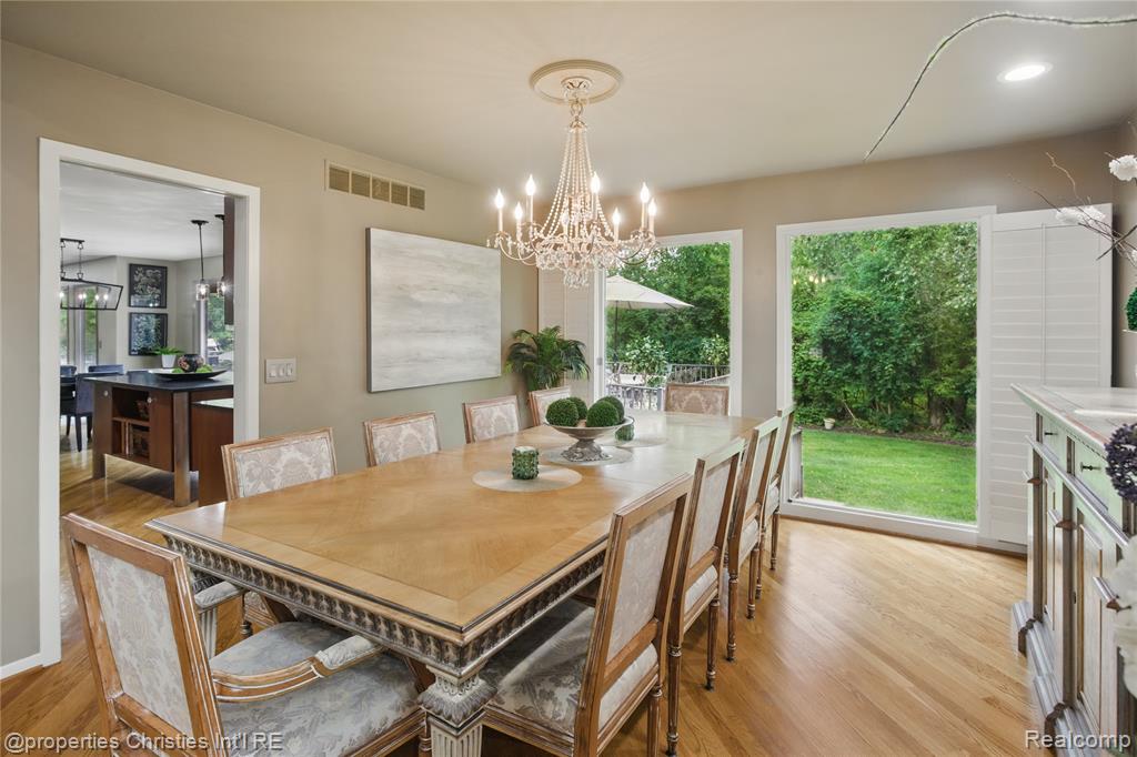 4713 Mada Court, West Bloomfield, MI — Photo 12