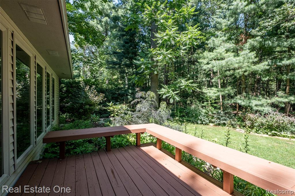 4079 Cumberland Court, Commerce Twp, MI 48390 — Photo 52