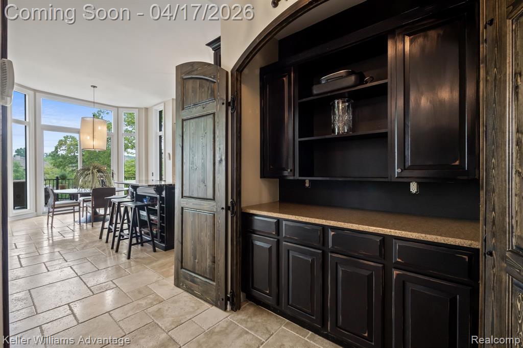 10993 Stoney Point Drive, South Lyon, MI, 48178