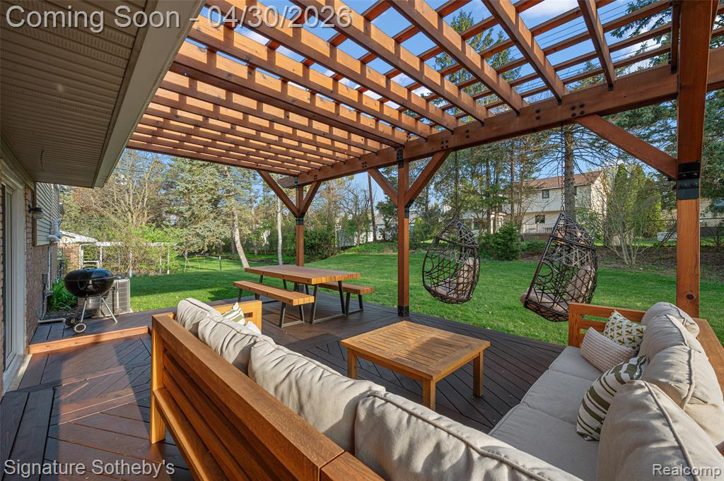 2682 Costa Mesa Road, Waterford, MI 48329 — Photo 22
