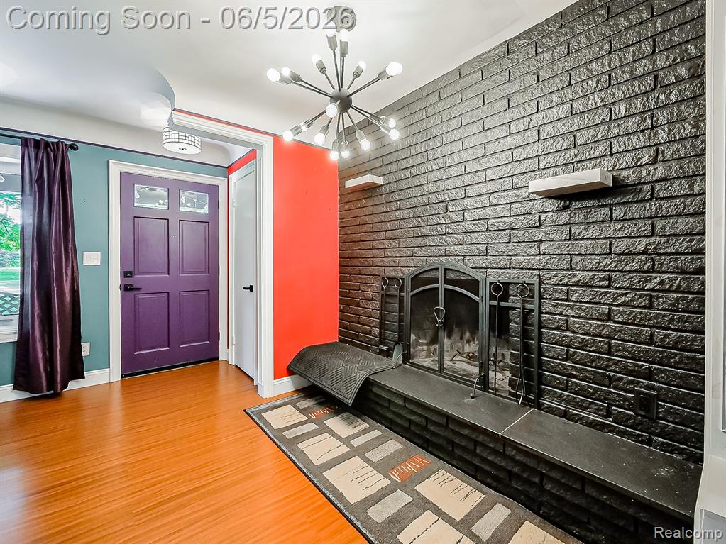 719 E Summit Street, Milford, MI 48381 — Photo 3