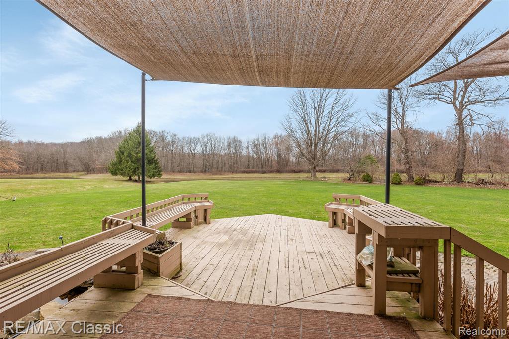 5850 MEADOWS Drive, Clarkston, MI 48348 — Photo 18