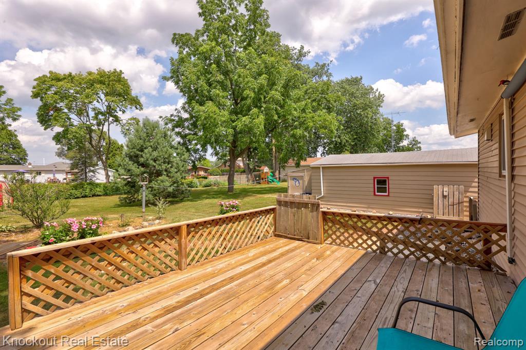 4912 Hepburn Road, Saginaw, MI 48603 — Photo 27