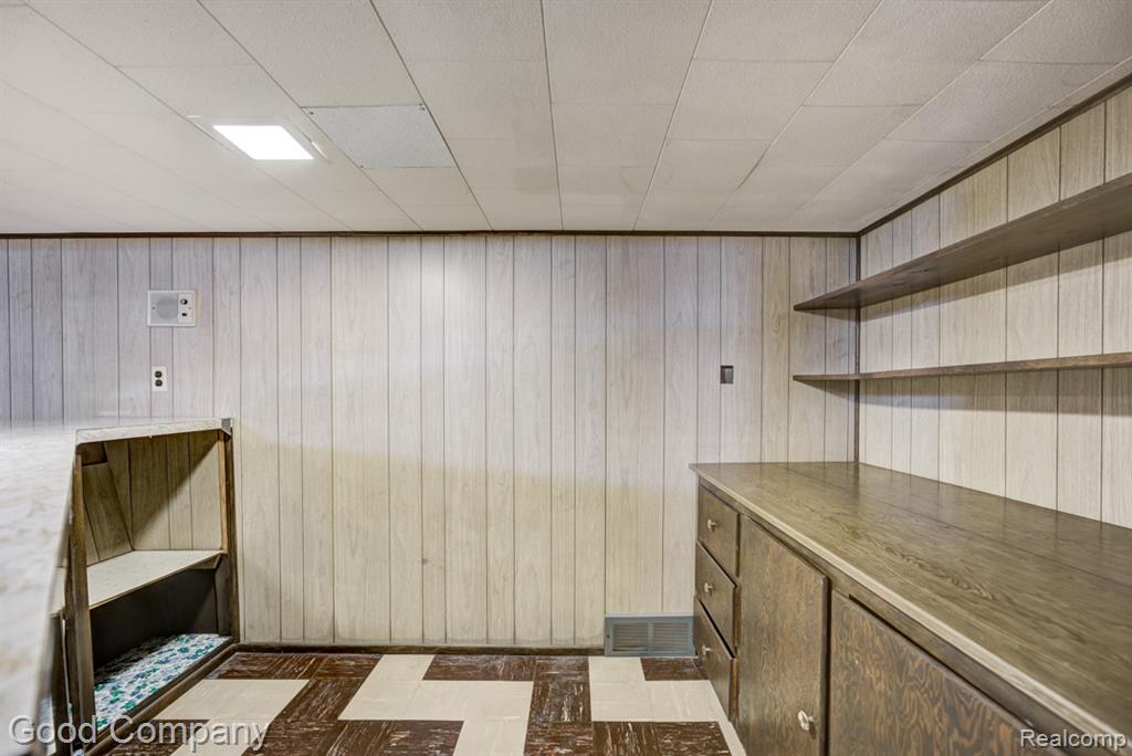 8961 Laurence Avenue, Allen Park, MI 48101 — Photo 34