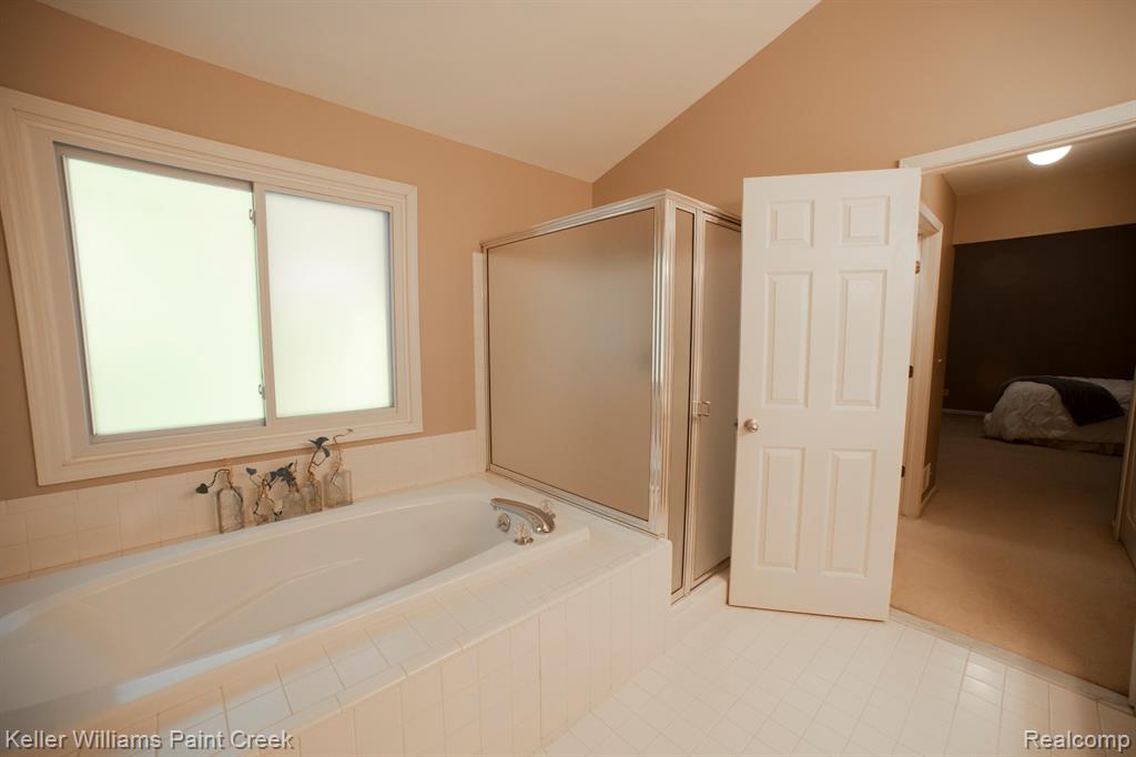700 Woodfield Way, Rochester Hills, MI 48307 — Photo 15
