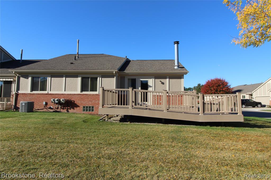 42266 Brookview Lane, 1, Clinton Twp, MI 48038 — Photo 3