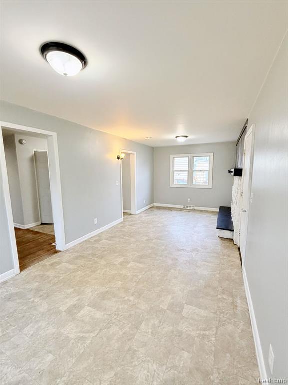 453 Riverside Avenue, Adrian, MI 49221 — Photo 13