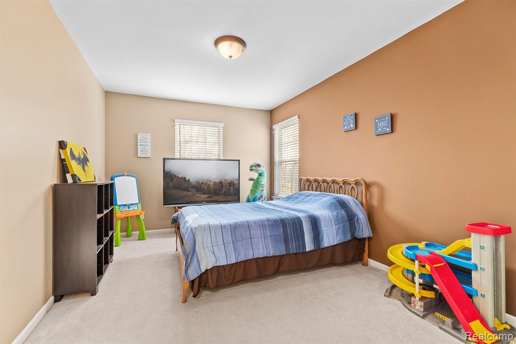 1095 APPALOOSA Court, South Lyon, MI 48178 — Photo 24