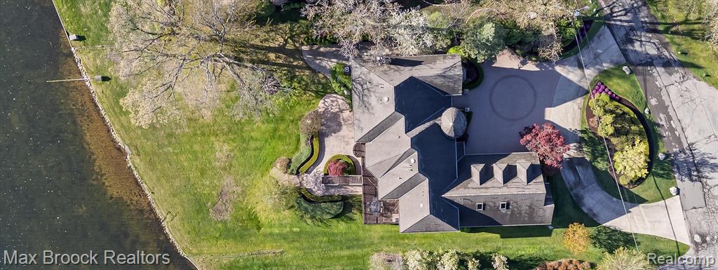 1832 Long Lake Shore Drive, Bloomfield Hills, MI 48302 — Photo 87