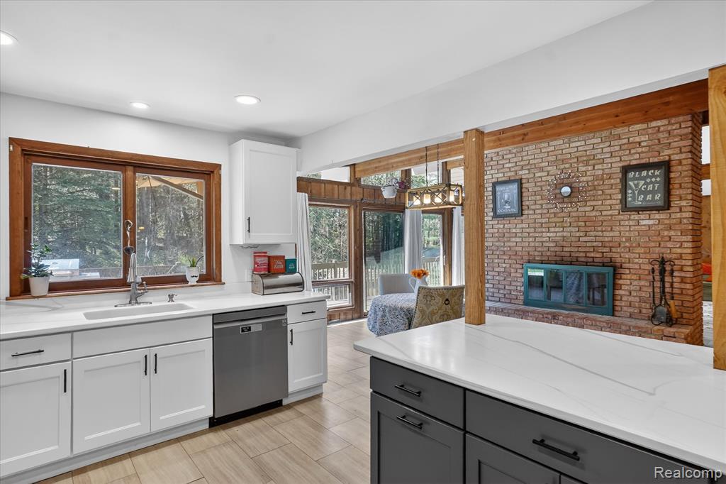 3301 Jewell Road, Howell, MI 48843 — Photo 8