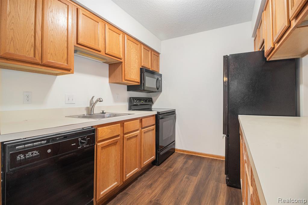 2536 Eagles Circle, 8, Ypsilanti, MI 48197 — Photo 7