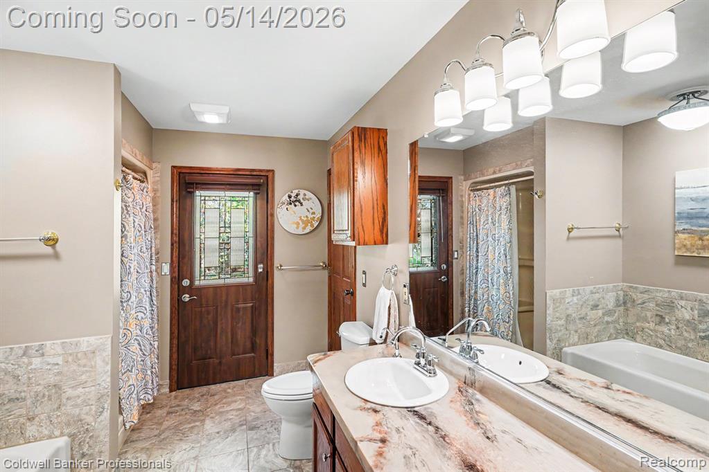 593 Deanna Drive, Lapeer, MI 48446 — Photo 18