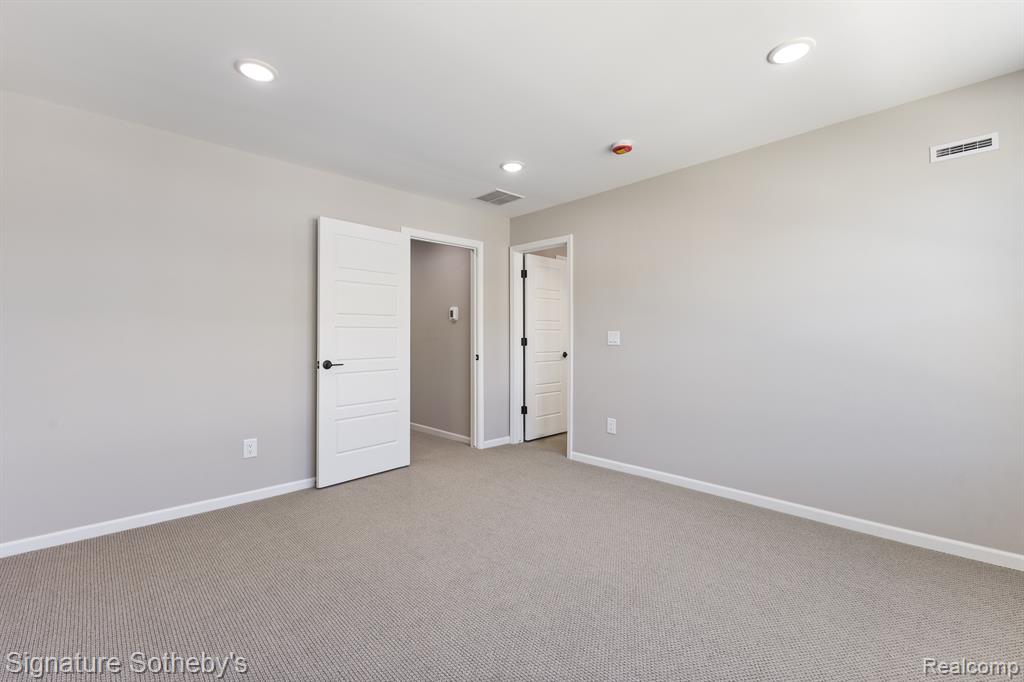 43115 Atwood Avenue, Novi, MI — Photo 16