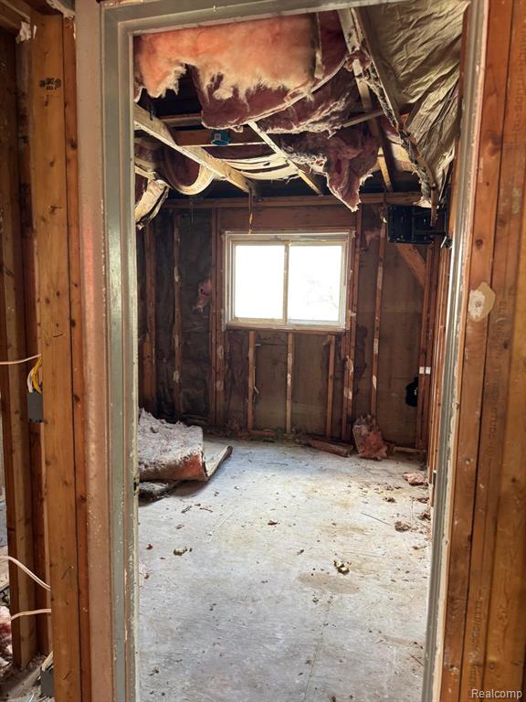 524 Crawford Street, Flint, MI 48507 — Photo 16