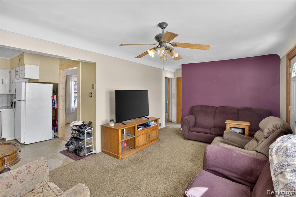 6074 Lennon Road, Swartz Creek, MI 48473 — Photo 9