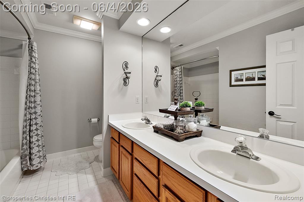 42967 Brookstone Drive, Novi, MI 48377 — Photo 55