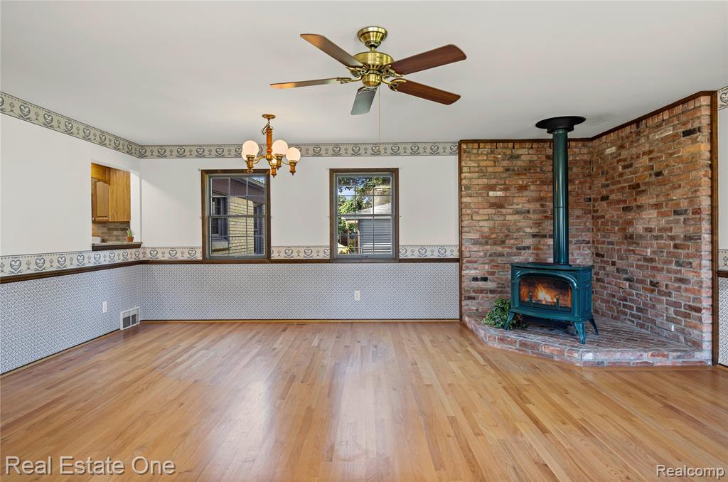 48374 Cardinal Street, Shelby Twp, MI 48317 — Photo 19
