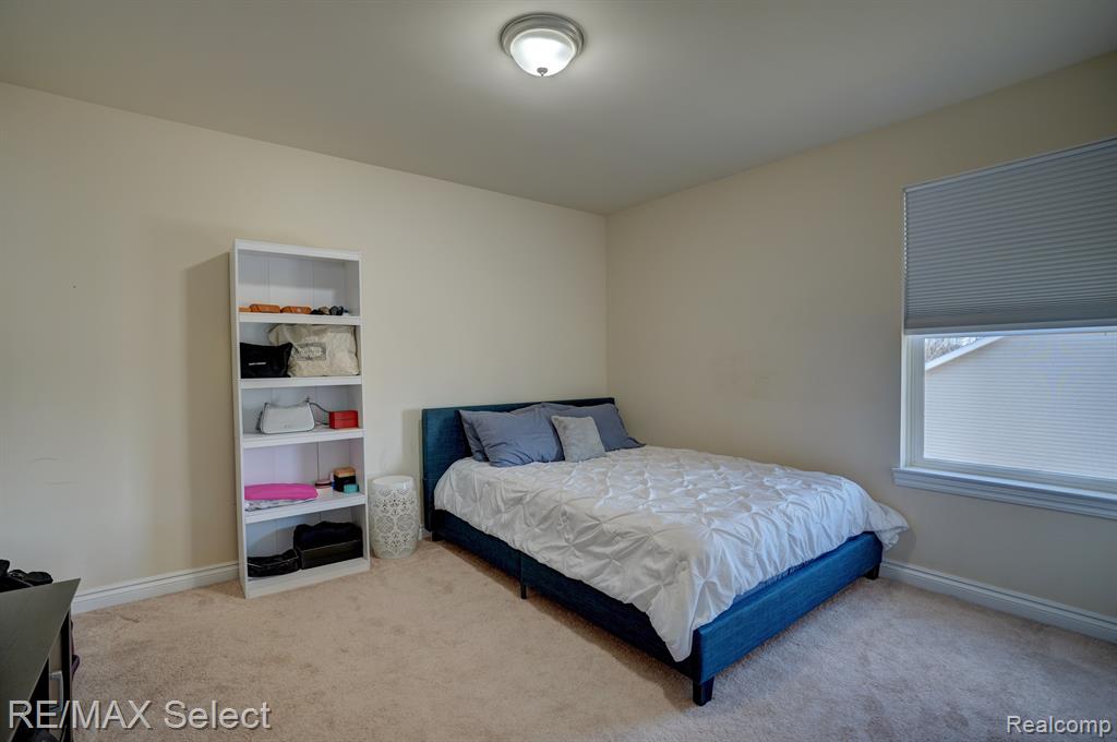 4062 OAK Street, Grand Blanc, MI 48439 — Photo 33