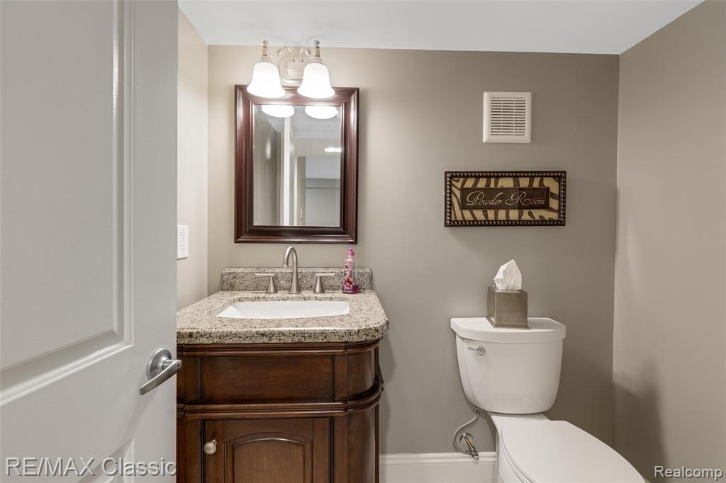 17183 Summit Drive, Northville, MI 48168 — Photo 32