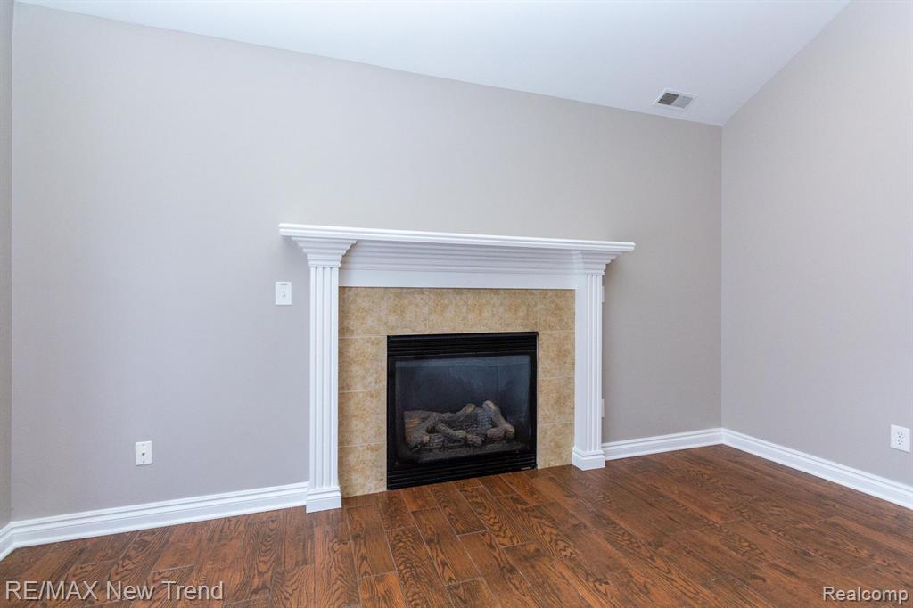 45929 GRAYSTONE Lane, Canton, MI 48187 — Photo 10