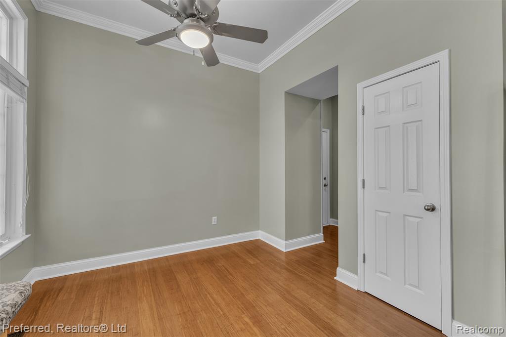 985 Watersedge Court, Oxford, MI 48371 — Photo 34