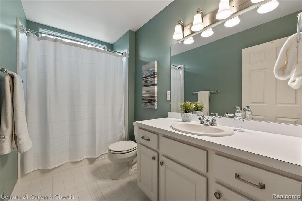 781 Pheasant Run West Drive, Wixom, MI 48393 — Photo 35