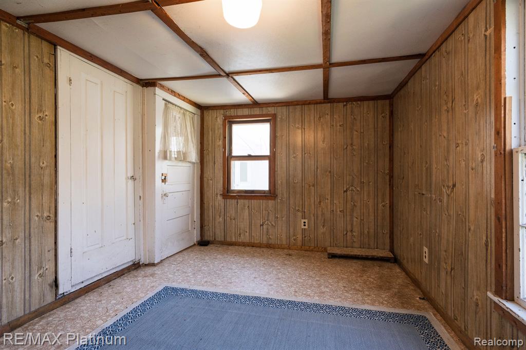 565 SLEAFORD Road, Howell, MI 48843 — Photo 31